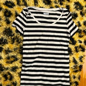 Large Woman’s black and white stripped T shirt